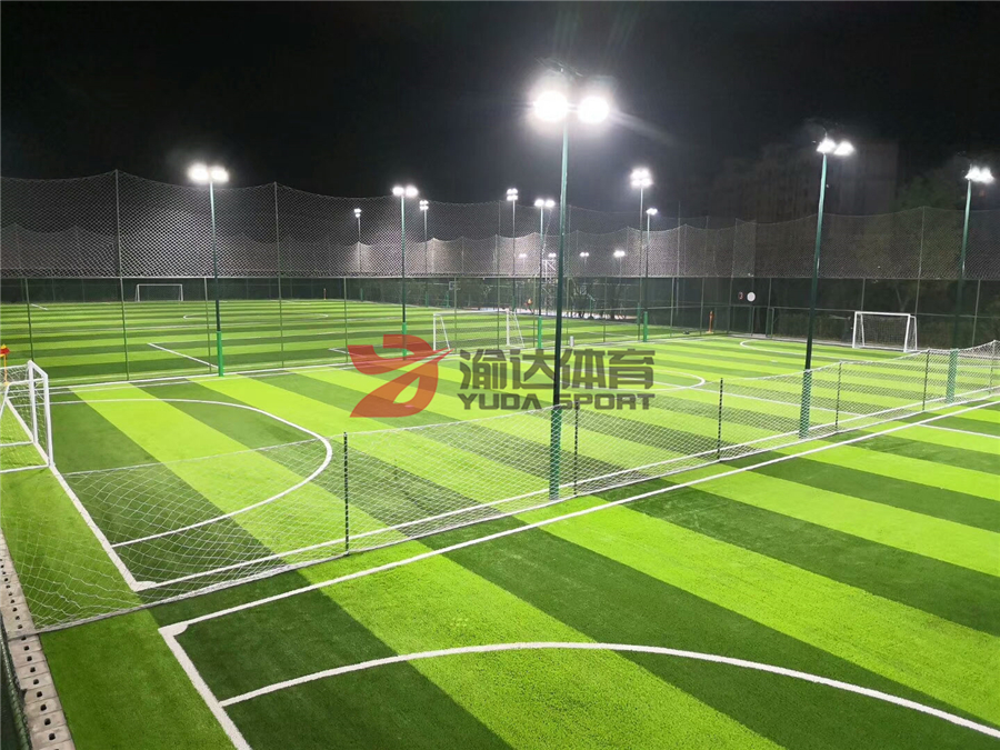 1591606195821304.jpg 渝北凡爾賽公園照明設備2.jpg